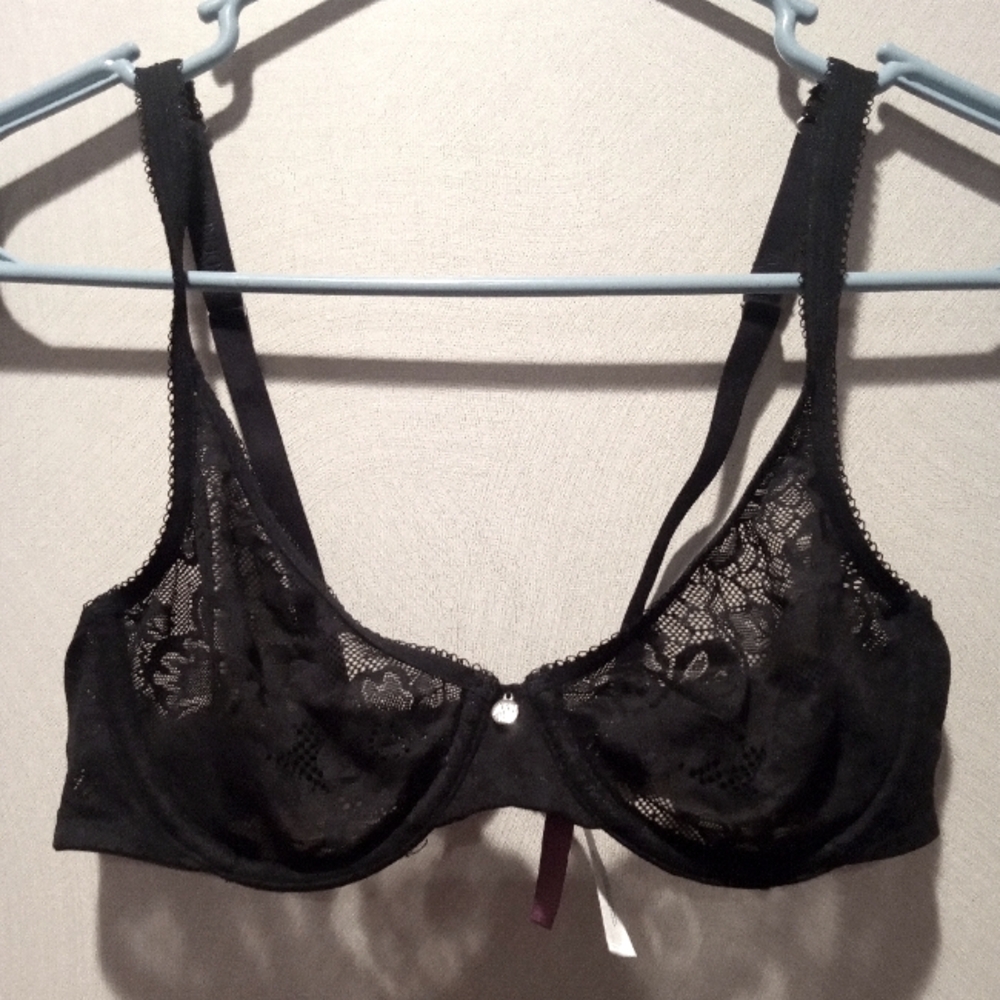 Adore Me Bra 32B